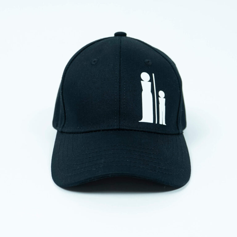 Casquette_Noire avec_logo Minimaliste_Blanc_1