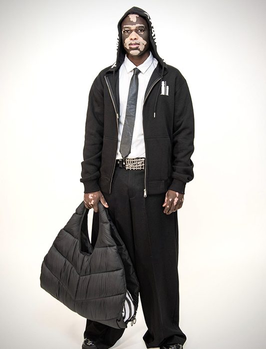 ADAMONA PARIS – AVENUE MONTAIGNE – Hoodie mixte noir zippé